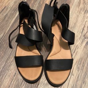 Timberland Gladiator Sandals, black and brown, women’s size 7
